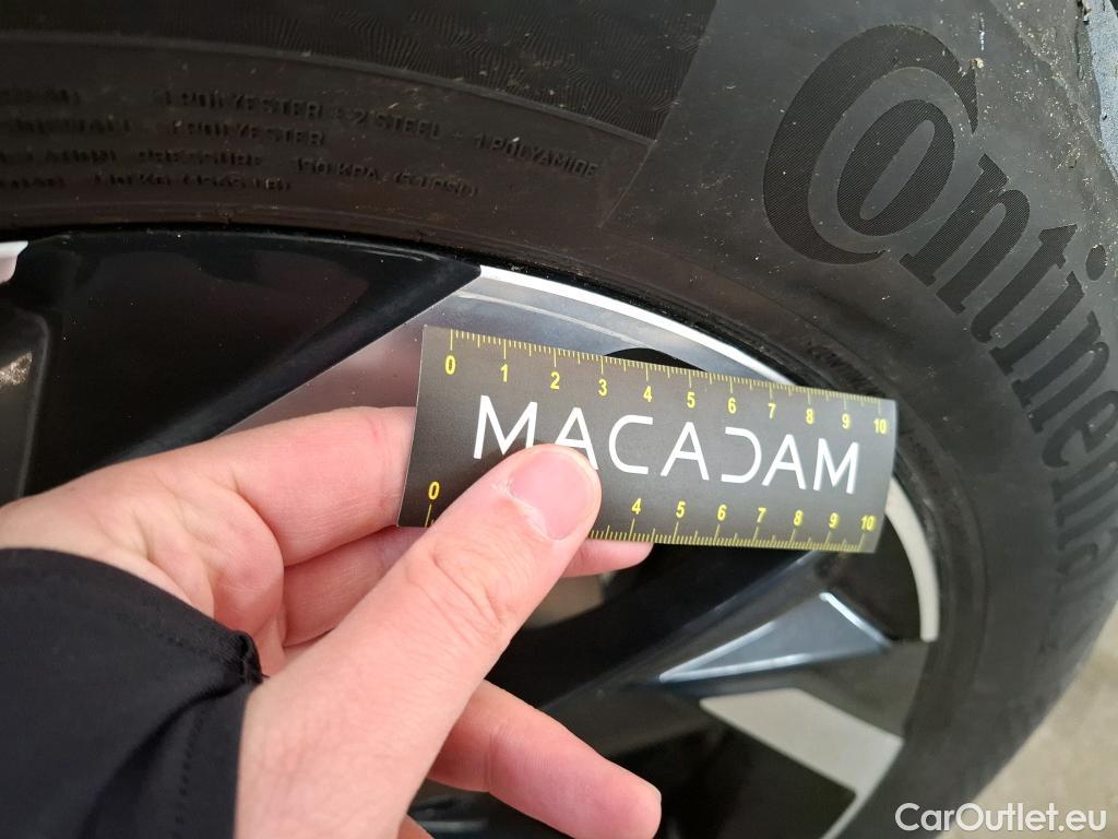  Nissan  Juke NISSAN  / 2019 / 5P / Crossover Hybrid 145 Business+ #4