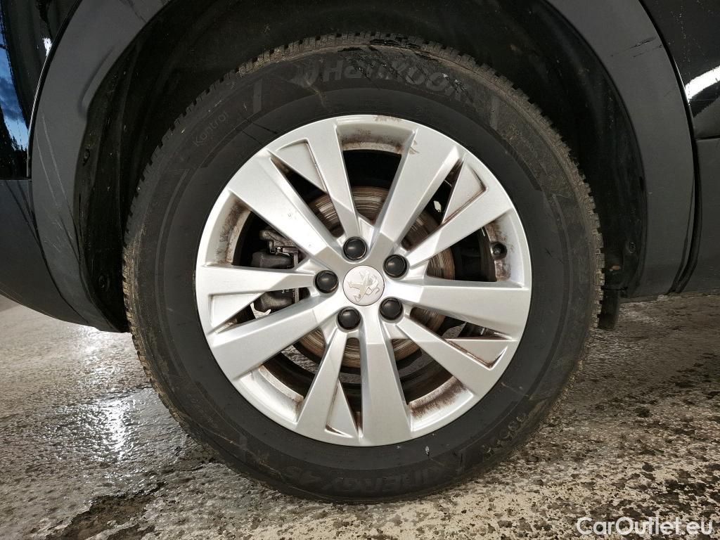  Peugeot  3008 PEUGEOT  / 2020 / 5P / SUV BlueHDi 130 S&S EAT8 Active Pack #21