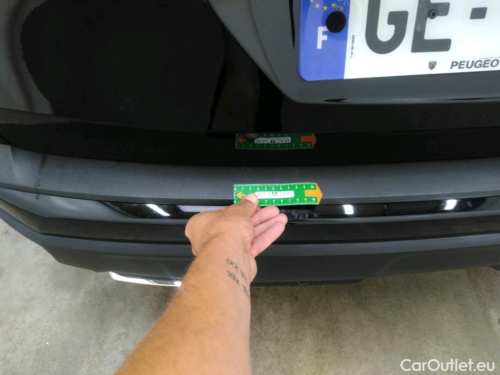  Peugeot  3008 PEUGEOT  / 2020 / 5P / SUV PureTech 130 S&S EAT8 GT Pack #10