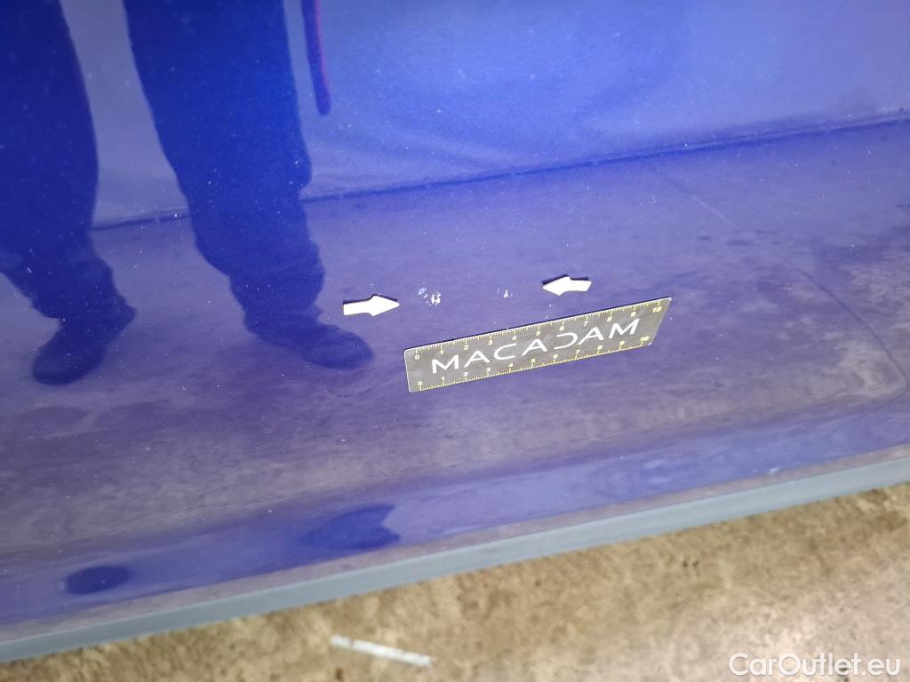  Nissan  Qashqai NISSAN  / 2017 / 5P / Crossover 1.5 DCI 115 Business Edition #32