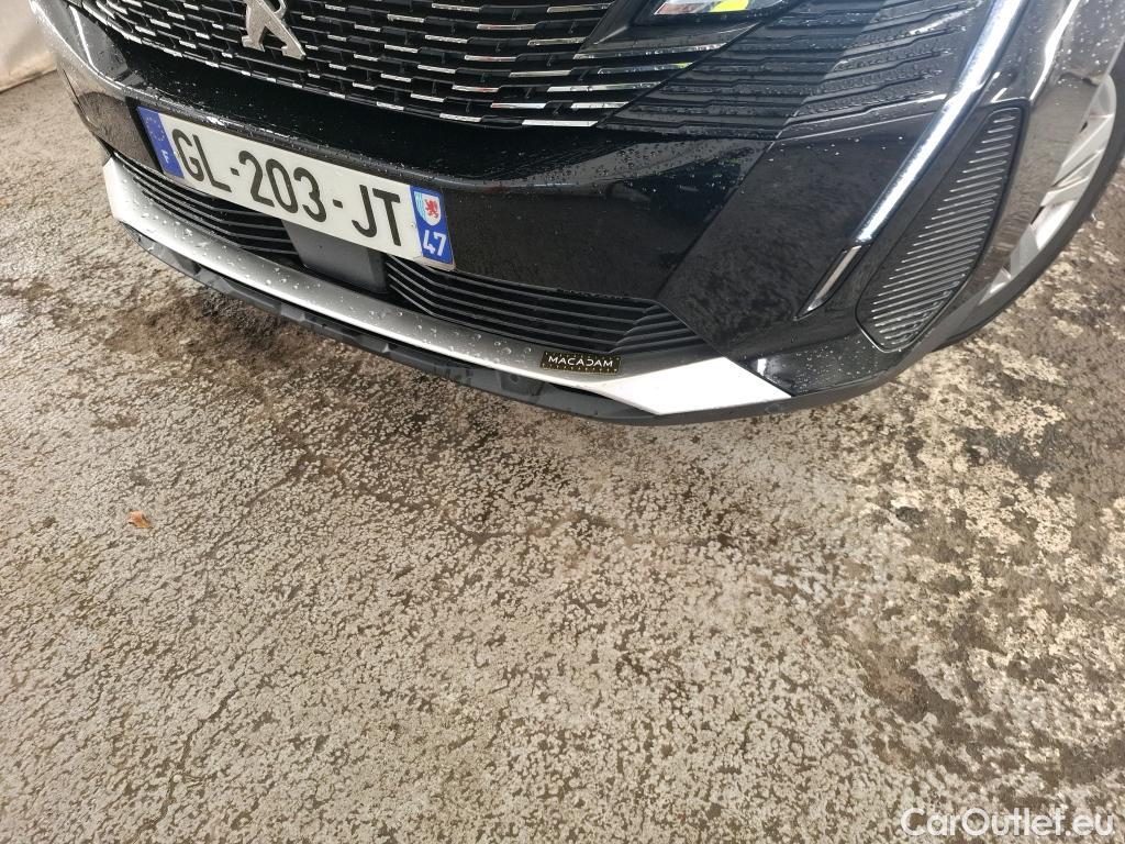  Peugeot  3008 PEUGEOT  / 2020 / 5P / SUV BlueHDi 130 S&S EAT8 Active Pack #32