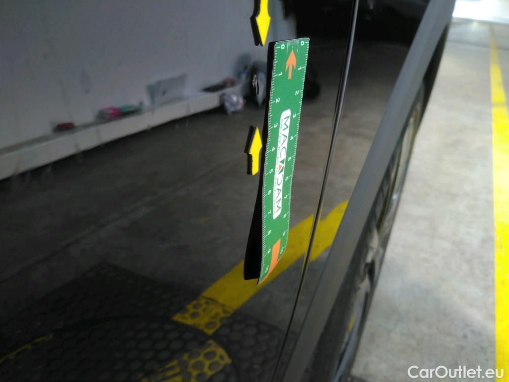  Peugeot  3008 PEUGEOT  / 2020 / 5P / SUV PureTech 130 S&S EAT8 GT Pack #3