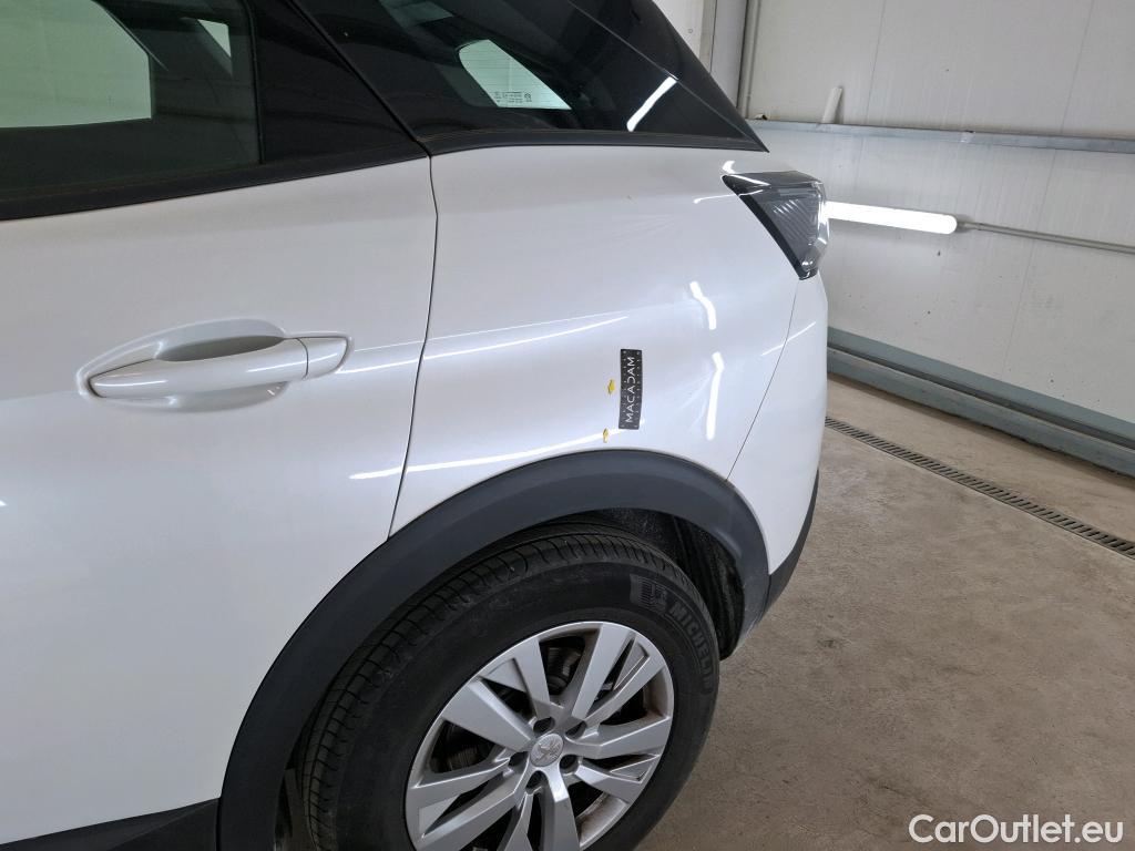  Peugeot  3008  Active Pack 1.2 PureTech 130CV BVA8 E6d #1