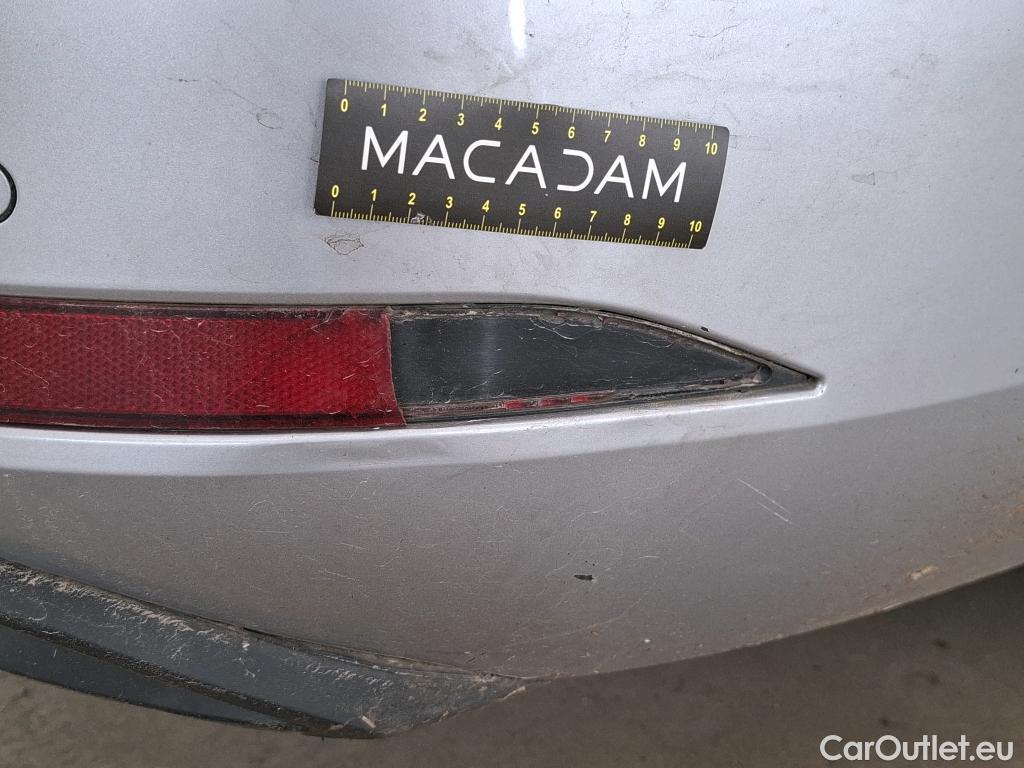  Seat  Leon SEAT  Sportstourer / 2020 / 5P / Break 1.0 eTSI 110 DSG S&S Style Business #31