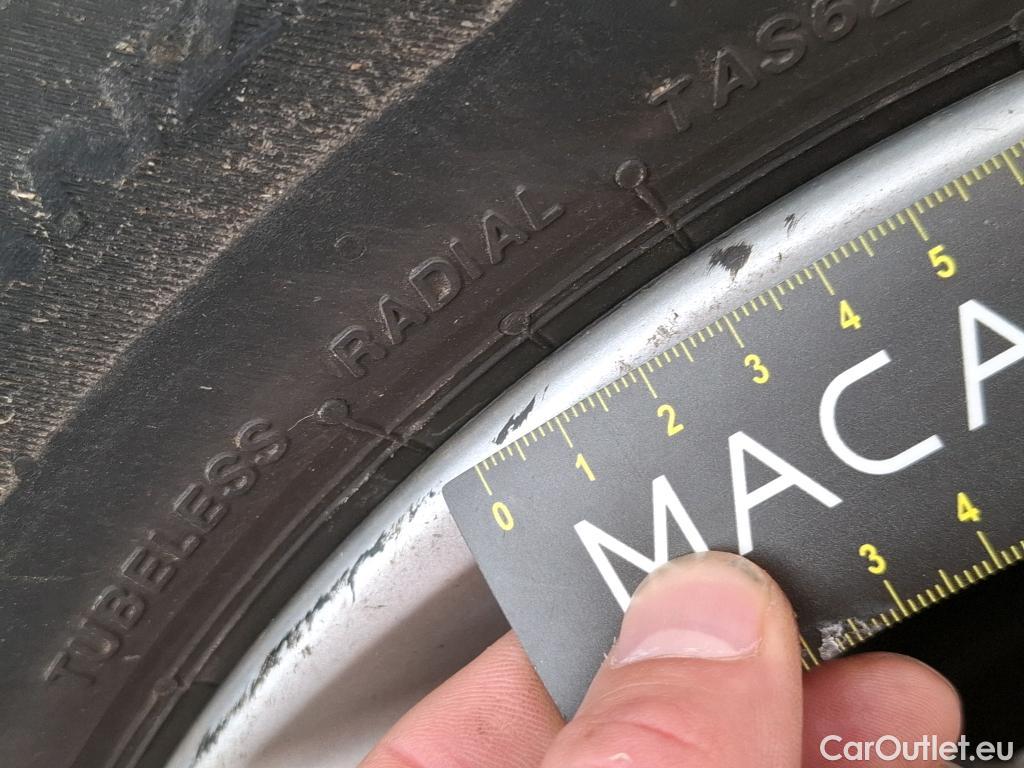  Seat  Leon SEAT  Sportstourer / 2020 / 5P / Break 1.0 eTSI 110 DSG S&S Style Business #20