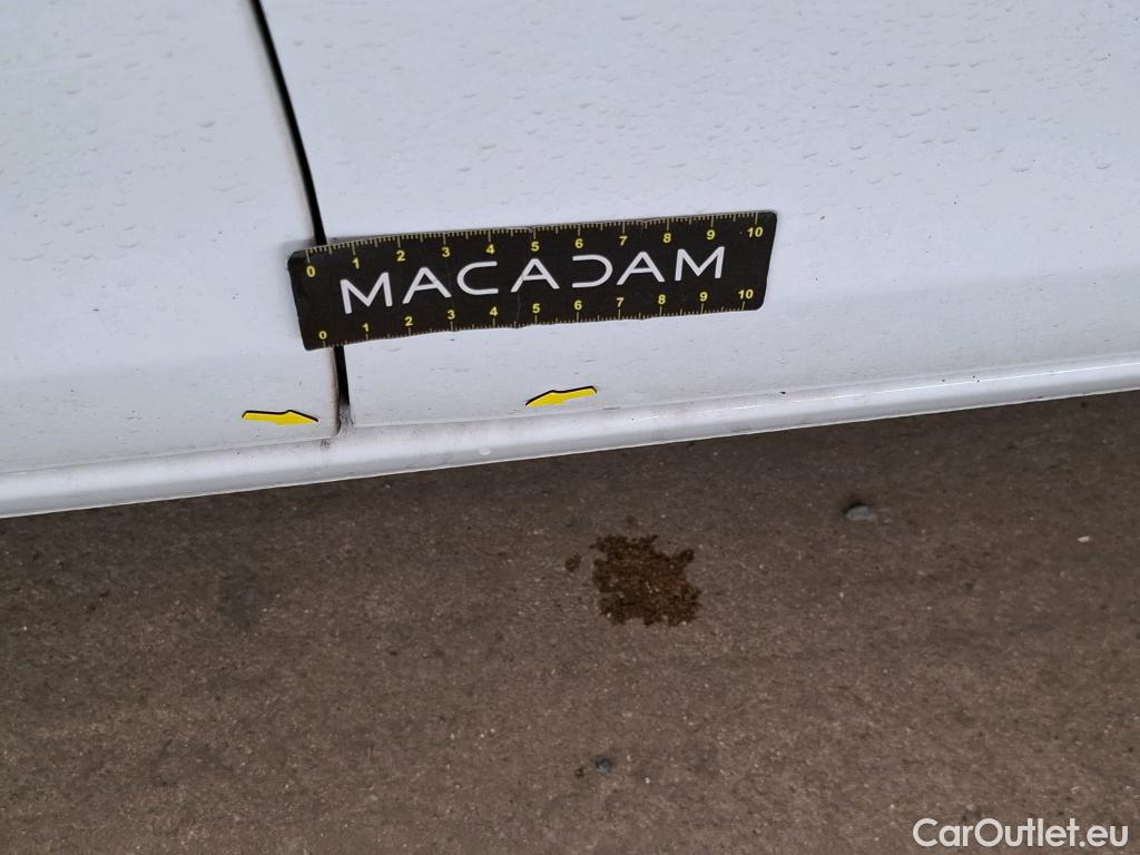  Peugeot  308 PEUGEOT  / 2017 / 5P / Berline BlueHDi 130 EAT8 S&S ACTIVE BUSINESS #6