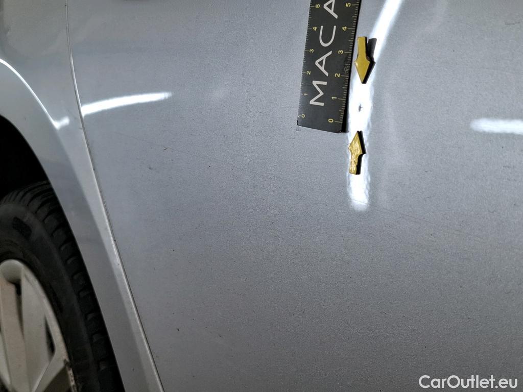  Seat  Leon SEAT  Sportstourer / 2020 / 5P / Break 1.0 eTSI 110 DSG S&S Style Business #46