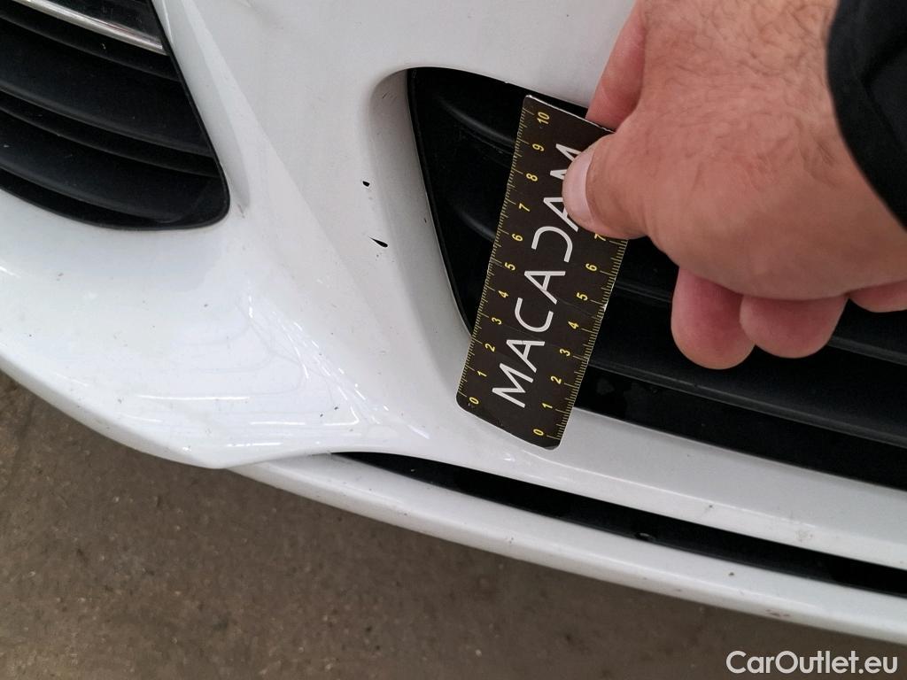  Peugeot  308 PEUGEOT  / 2017 / 5P / Berline BlueHDi 130 EAT8 S&S ACTIVE BUSINESS #16