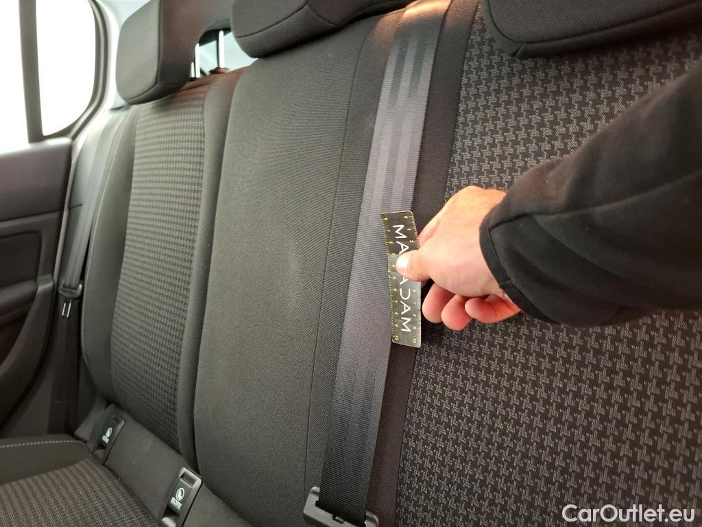  Peugeot  308 PEUGEOT  / 2017 / 5P / Berline BlueHDi 130 EAT8 S&S ACTIVE BUSINESS #7