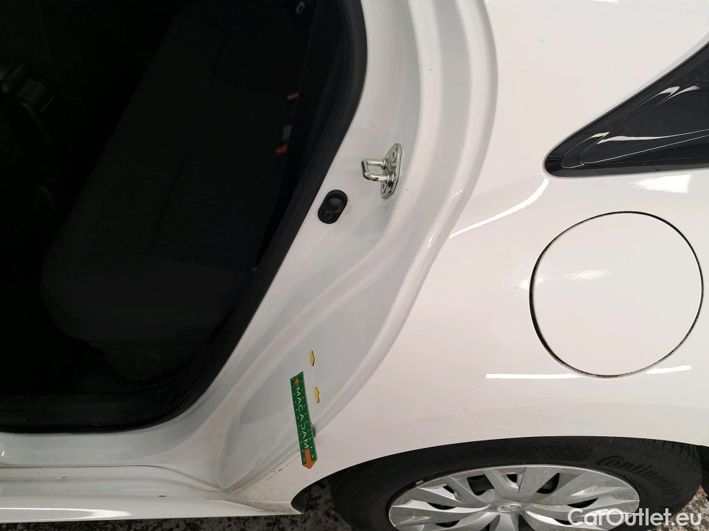  Toyota  Yaris TOYOTA  Hybride / 2019 / 5P / Berline Hybride 116h France Business Stage Acad #19