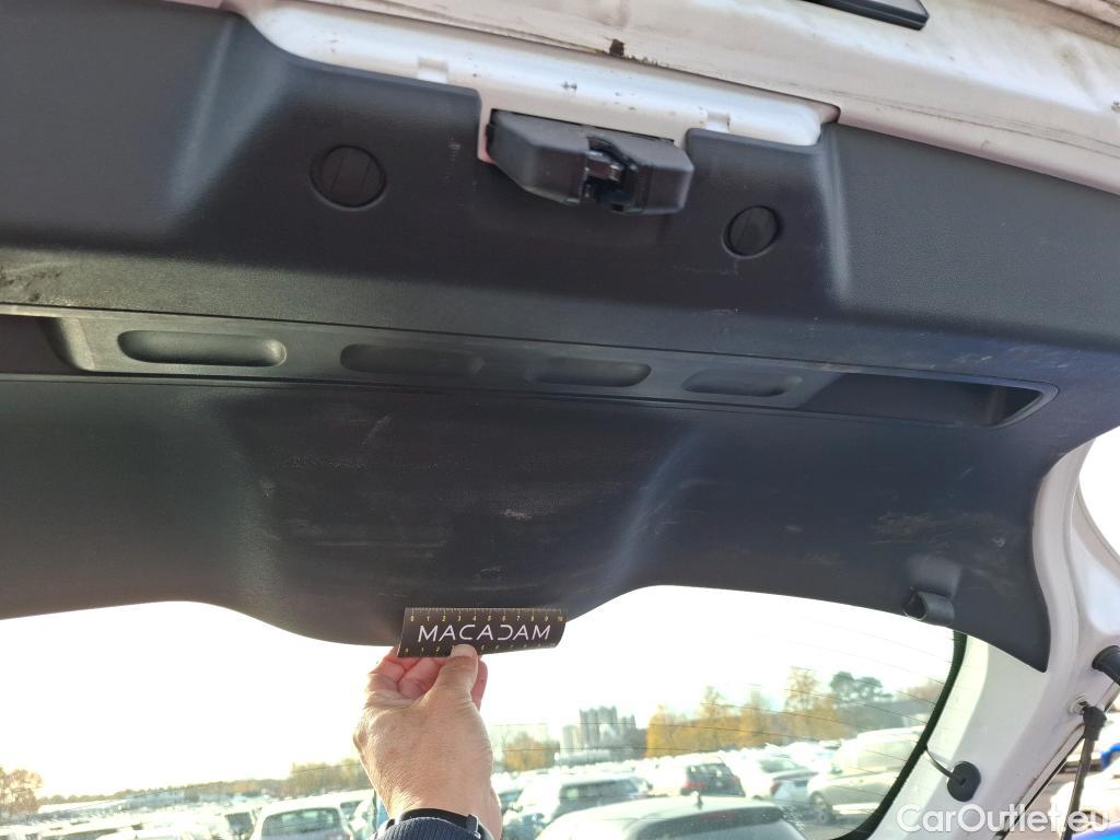  Citroen  C3 CITROEN  Société / 2020 / 5P / Berline / VU BlueHDi 100 SandS BVM6 Feel Nav #9