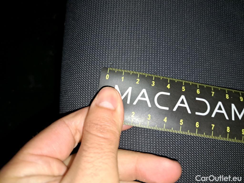  Toyota  Corolla  / 2018 / 5P / Berline Hybride 122h Dynamic Business Stage Acad
 #8