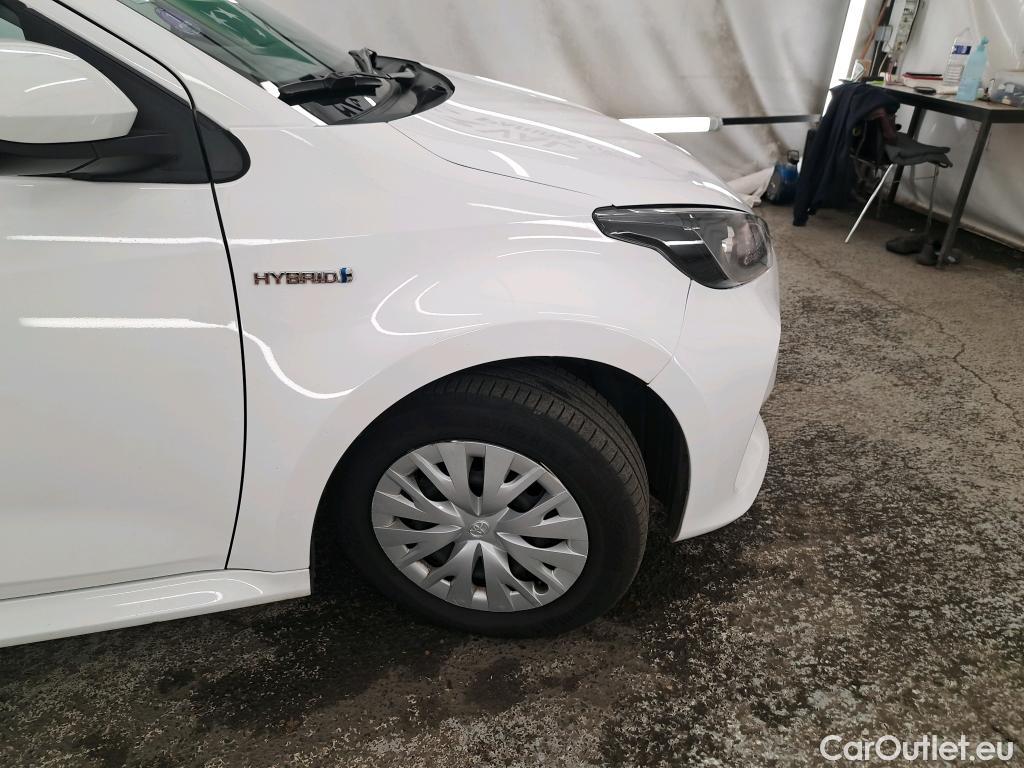  Toyota  Yaris TOYOTA  Hybride / 2019 / 5P / Berline Hybride 116h France Business Stage Acad #32