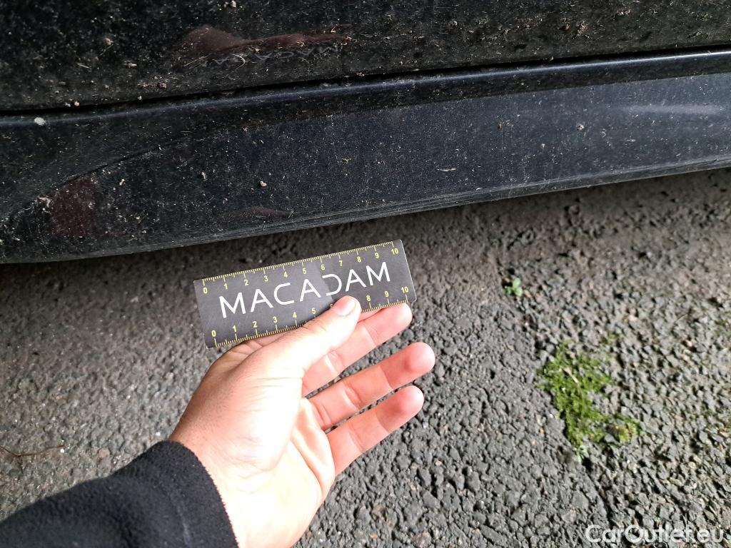  Toyota  Corolla  / 2018 / 5P / Berline Hybride 122h Dynamic Business Stage Acad
 #27