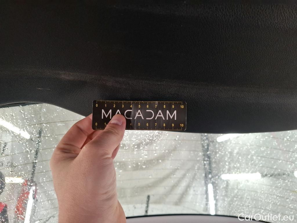  Toyota  Yaris TOYOTA  Hybride / 2017 / 5P / Berline 1.5 VVT-I HYBRID France Business #9