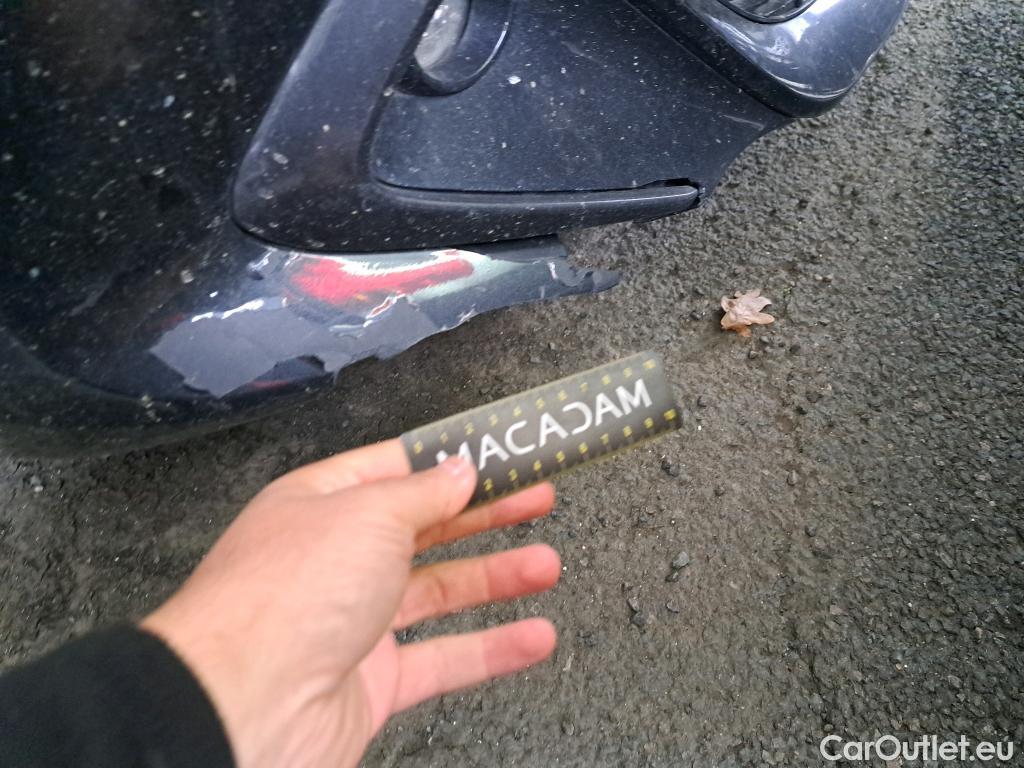  Toyota  Corolla  / 2018 / 5P / Berline Hybride 122h Dynamic Business Stage Acad
 #4