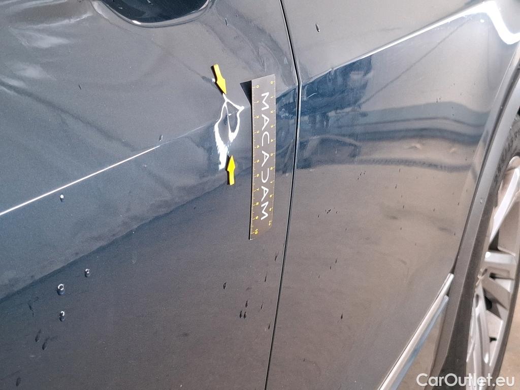  Volkswagen  Tiguan VOLKSWAGEN  / 2020 / 5P / SUV 1.5 TSI 150 DSG7 R-Line #17