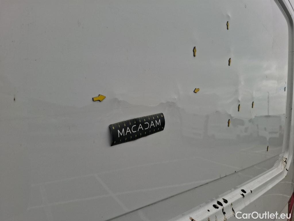  Volkswagen  Crafter  Fourgon Fourgon 30 mittlerer Radstand mit Hochdach FWD 2.0 #2