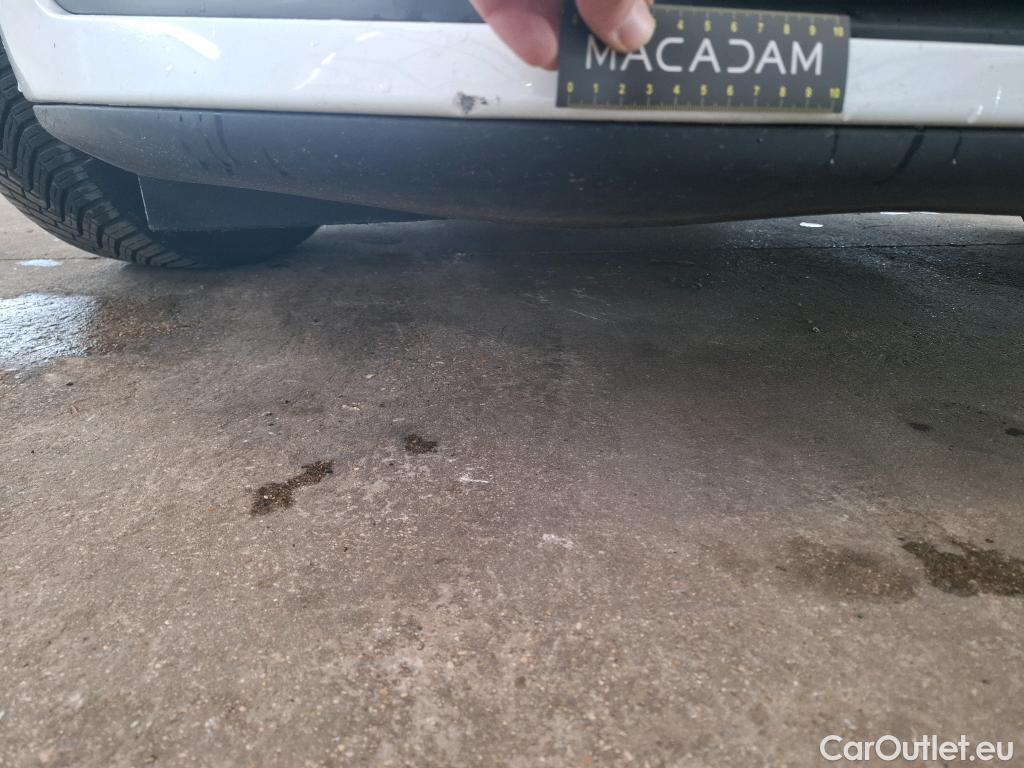  Renault  Clio  IV Air MediaNav 1.5 dCi 75CV BVM5 E6 #23