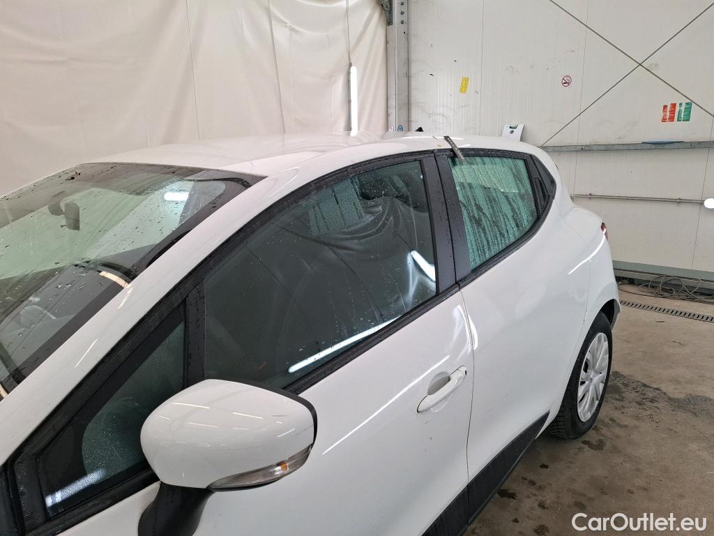  Renault  Clio  IV Air MediaNav 1.5 dCi 75CV BVM5 E6 #25