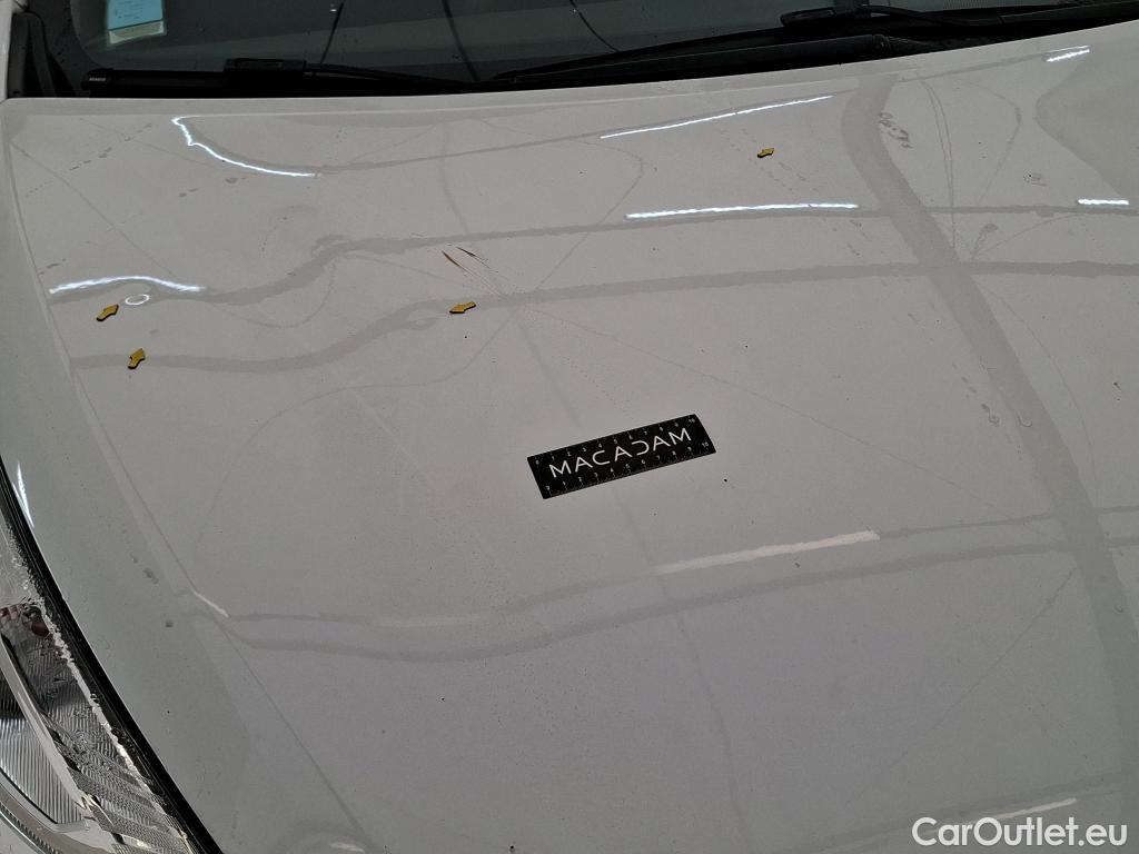  Renault  Clio  IV Air MediaNav 1.5 dCi 75CV BVM5 E6 #15