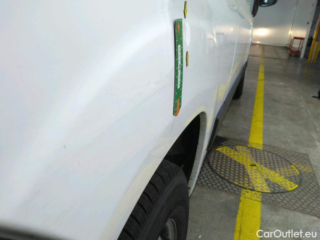  Citroen  Jumper  Fourgon Grand Volume 33 L2H2 Driver BlueHDi 140 Start&Stop 140CV BVM6 #44