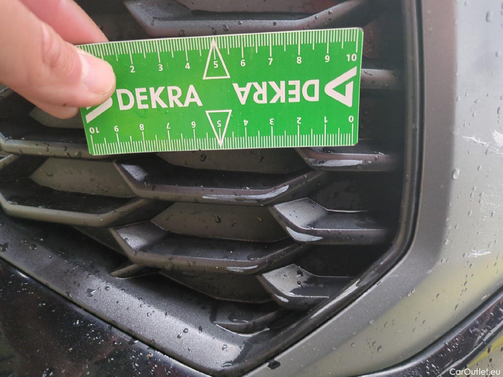  Audi  A3 AUDI  Sportback / 2020 / 5P / Berline 40 TFSI 190 QUAT S Tronic S Line #24