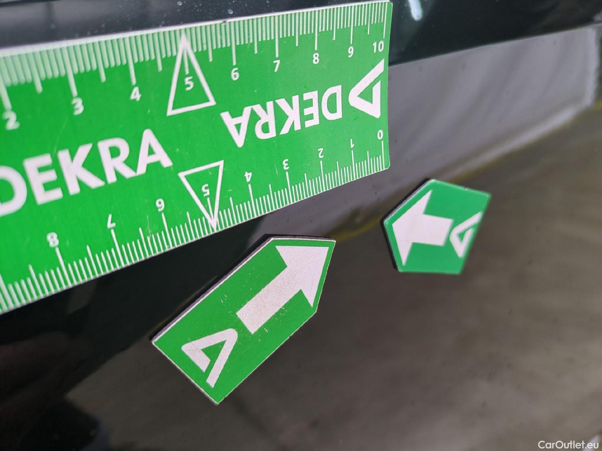  Audi  A3 AUDI  Sportback / 2020 / 5P / Berline 40 TFSI 190 QUAT S Tronic S Line #42