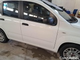  Fiat  Panda FIAT  / 2011 / 5P / BERLINA 1.0 FIREFLY 70CV SeS HYBRID #52