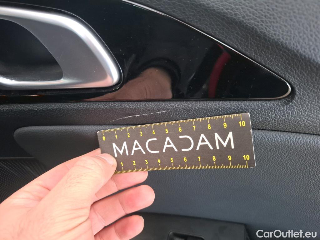  KIA  XCeed KIA  2019  5P  Crossover 16 GDI ISG ISG PHEV ACTIVE BUS DCT6 #16