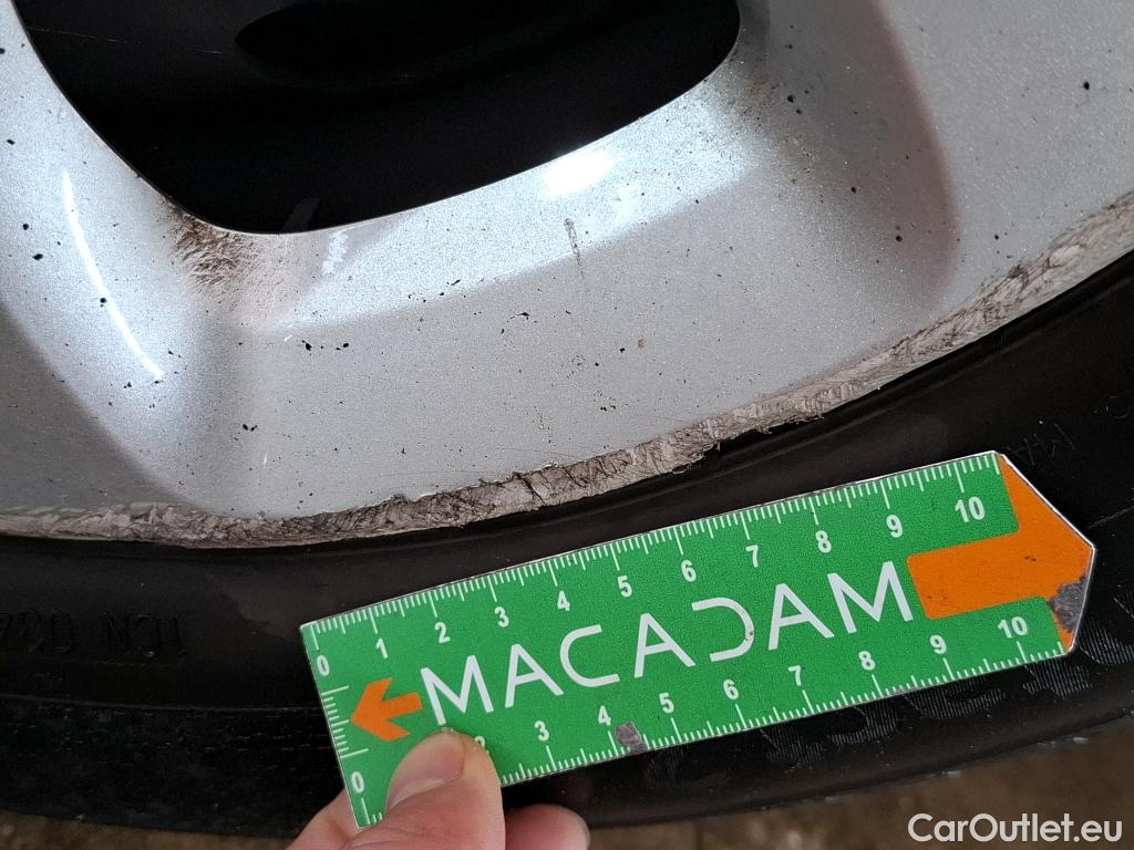  Citroen  C3  Société Feel 1.5 BlueHDI 100CV BVM6 E6d #17