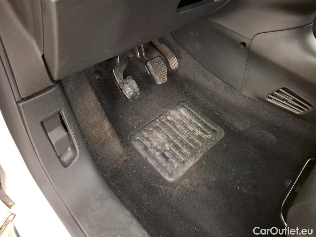  Citroen  C3  Feel Business 1.2 PureTech 80CV BVM5 E6d #12