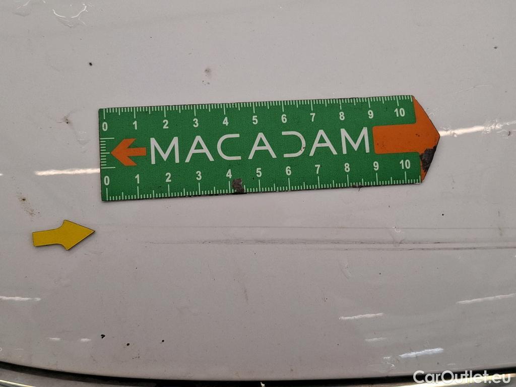  Citroen  C3  Société Feel 1.5 BlueHDI 100CV BVM6 E6d #40