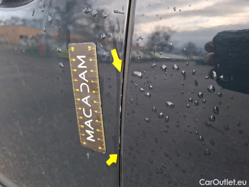  Peugeot  3008  Active Business 1.2 PureTech 130CV BVA8 E6d #17