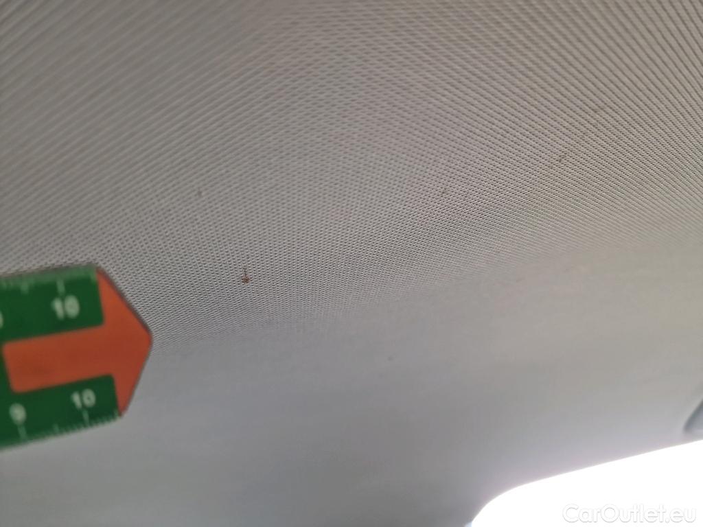  Volkswagen  Golf  VOLKSWAGEN / 2020 / 5P / Berline 1.5 TSI ACT OPF 130 BVM6 Life 1st #18