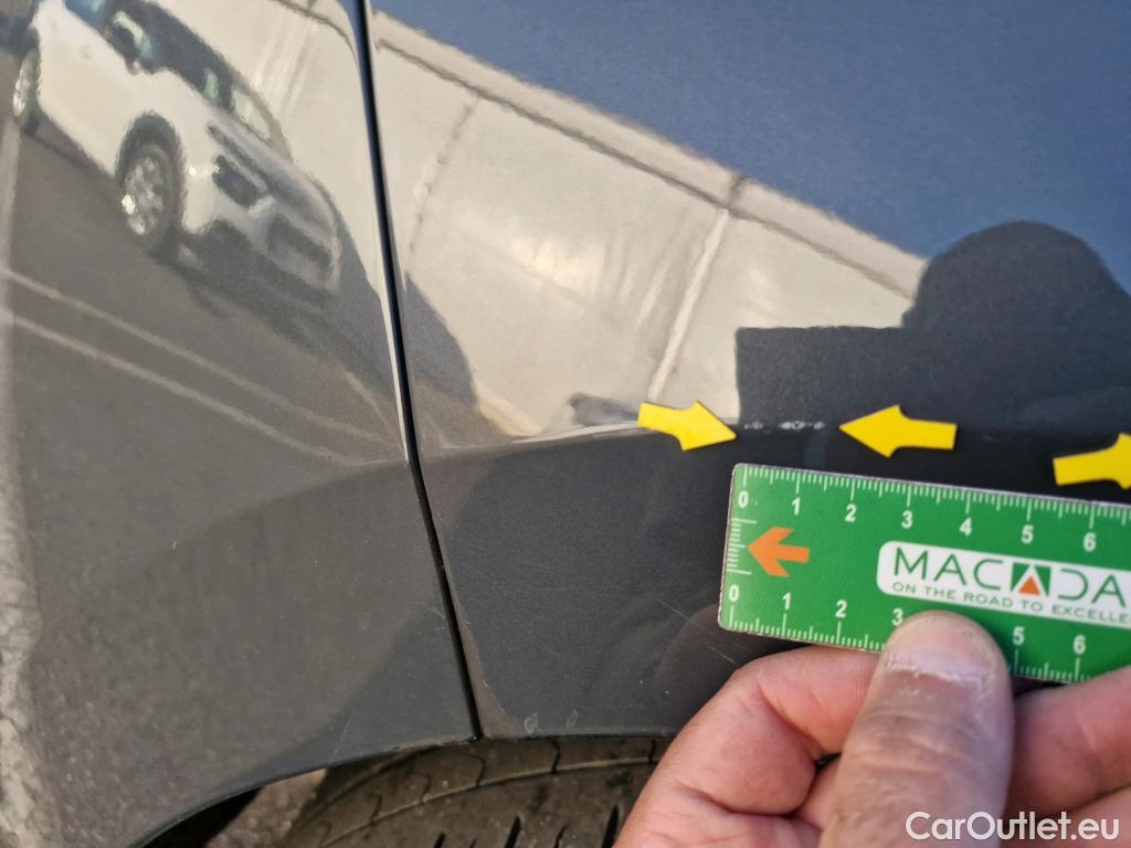  Volkswagen  Golf  VOLKSWAGEN / 2020 / 5P / Berline 1.5 TSI ACT OPF 130 BVM6 Life 1st #29