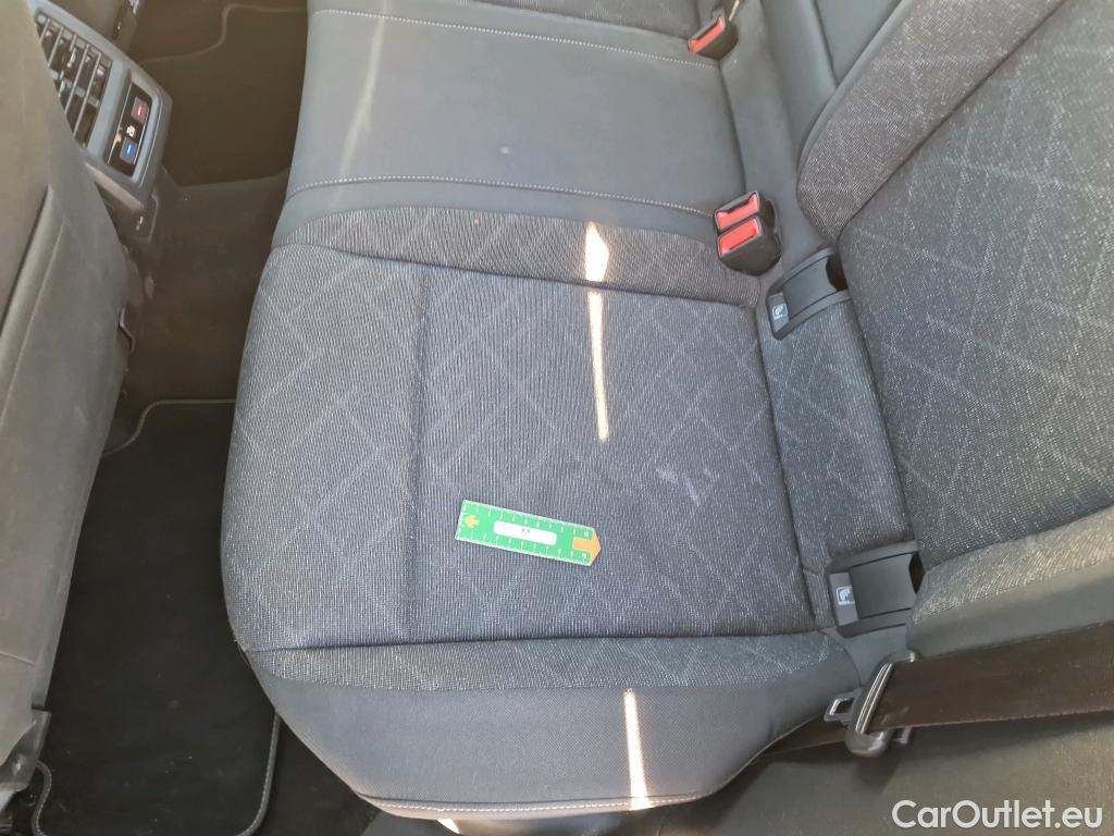  Volkswagen  Golf  VOLKSWAGEN / 2020 / 5P / Berline 1.5 TSI ACT OPF 130 BVM6 Life 1st #20