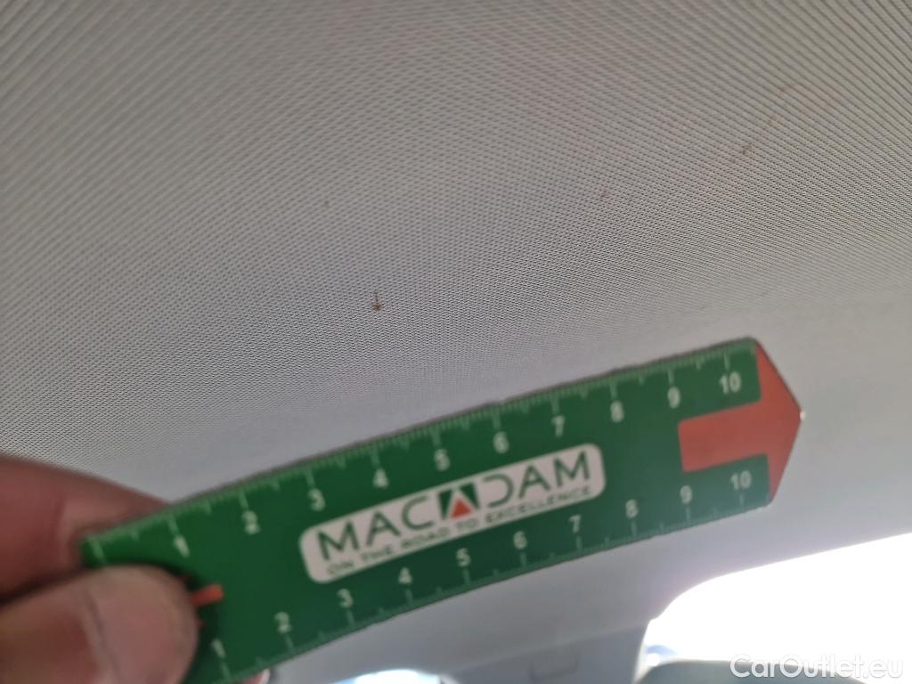  Volkswagen  Golf  VOLKSWAGEN / 2020 / 5P / Berline 1.5 TSI ACT OPF 130 BVM6 Life 1st #19