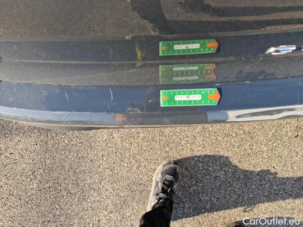  Volkswagen  Golf  VOLKSWAGEN / 2020 / 5P / Berline 1.5 TSI ACT OPF 130 BVM6 Life 1st #44