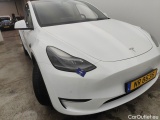  Tesla  Model Y TESLA  72.5 kWh Dual Motor Long Range (324 kW) 5d #39