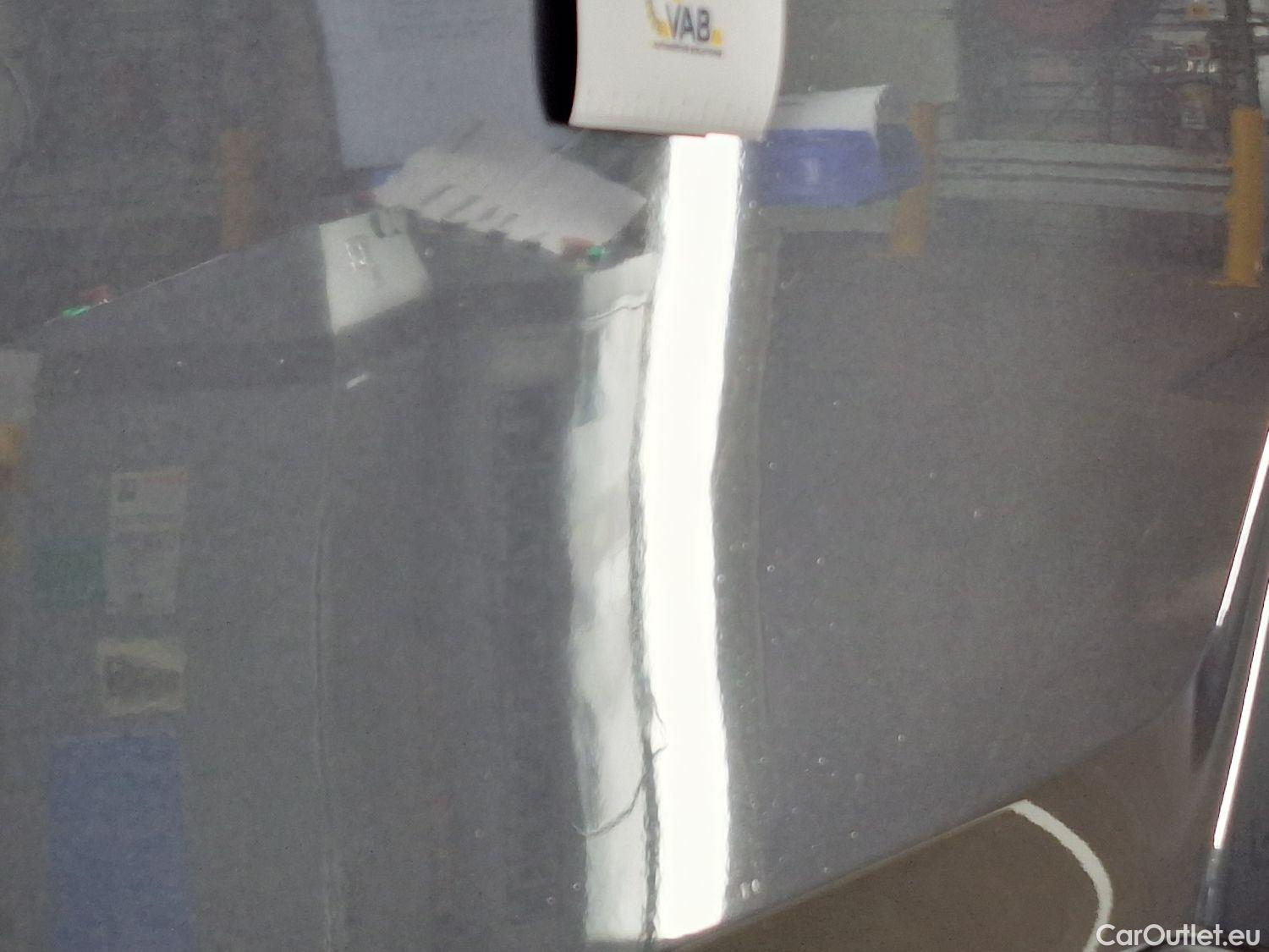  Toyota  C-HR Toyota,  '16, Toyota  1.8 VVT i-Hybrid C-Lub Aut. 5d #26