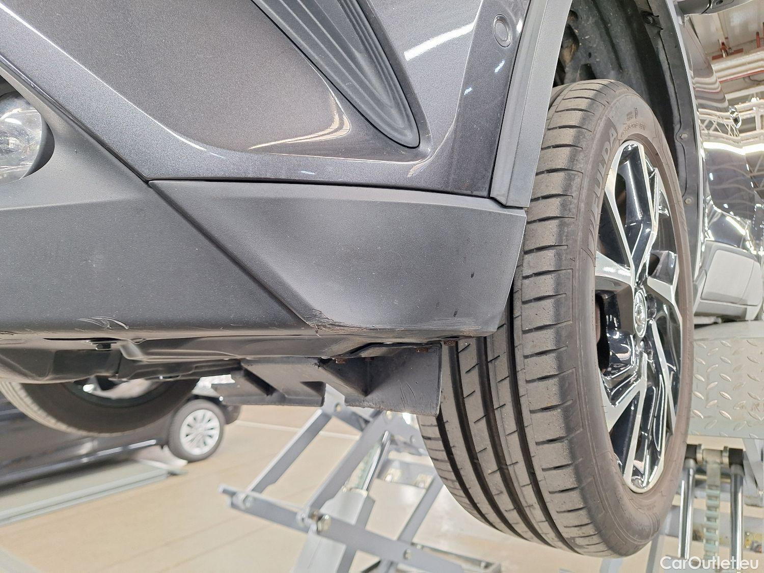  Toyota  C-HR Toyota,  '16, Toyota  1.8 VVT i-Hybrid C-Lub Aut. 5d #20