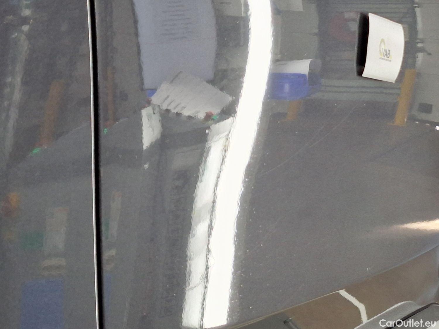  Toyota  C-HR Toyota,  '16, Toyota  1.8 VVT i-Hybrid C-Lub Aut. 5d #27