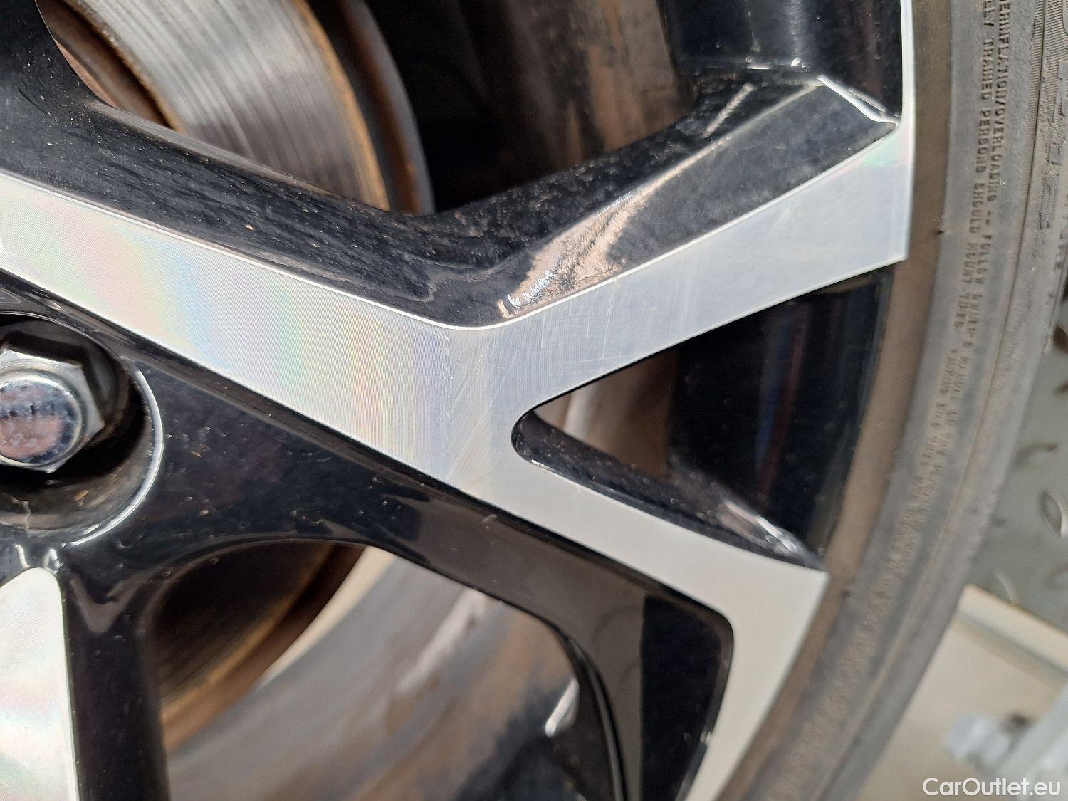  Toyota  C-HR Toyota,  '16, Toyota  1.8 VVT i-Hybrid C-Lub Aut. 5d #9