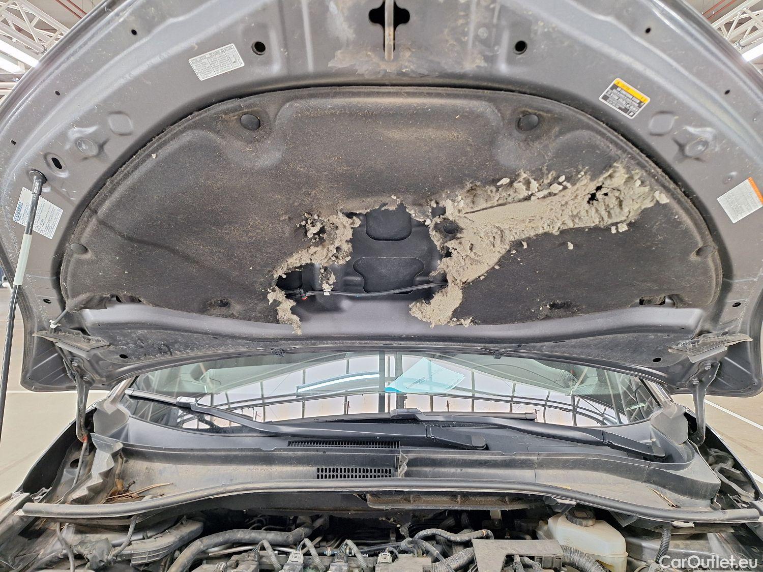  Toyota  C-HR Toyota,  '16, Toyota  1.8 VVT i-Hybrid C-Lub Aut. 5d #44