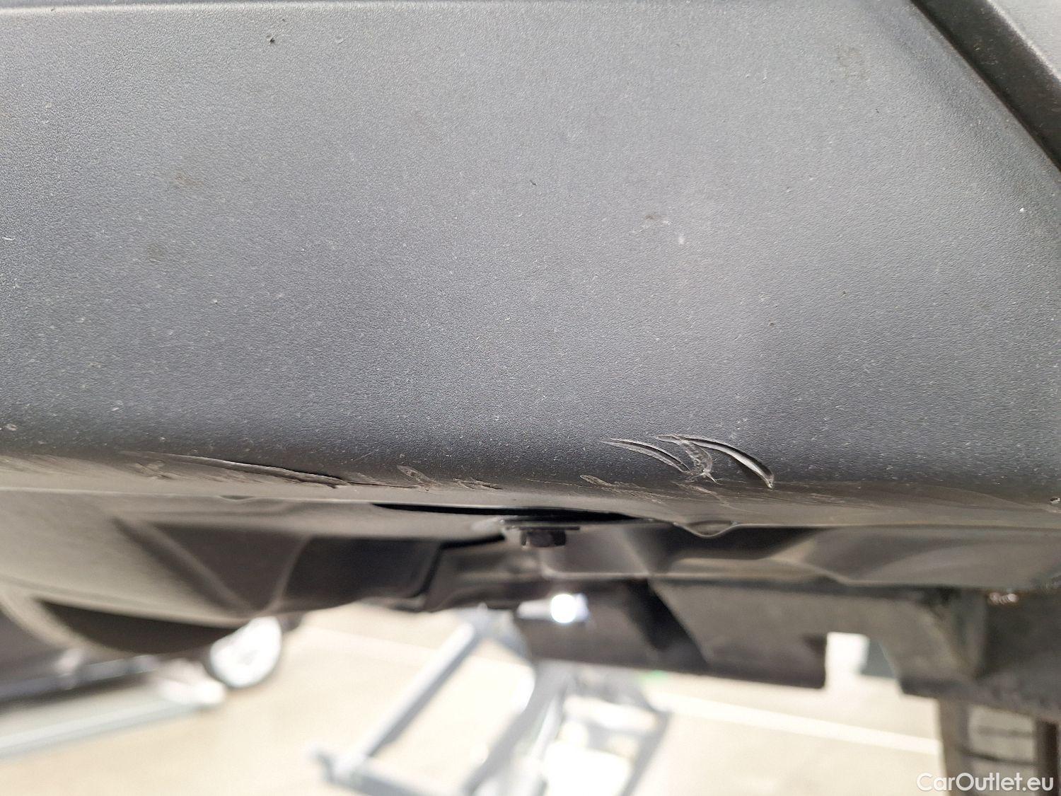  Toyota  C-HR Toyota,  '16, Toyota  1.8 VVT i-Hybrid C-Lub Aut. 5d #19