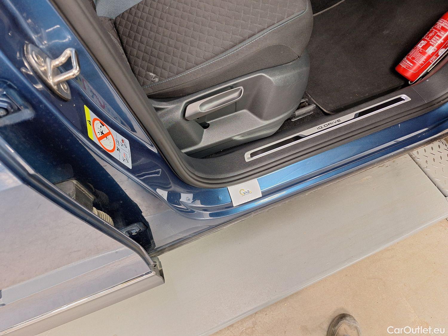  Volkswagen  Tiguan VW,  Allspace '17, Volkswagen  Allspace 1.5 TSI ACT DSG7 IQ.Dri 7pl #38