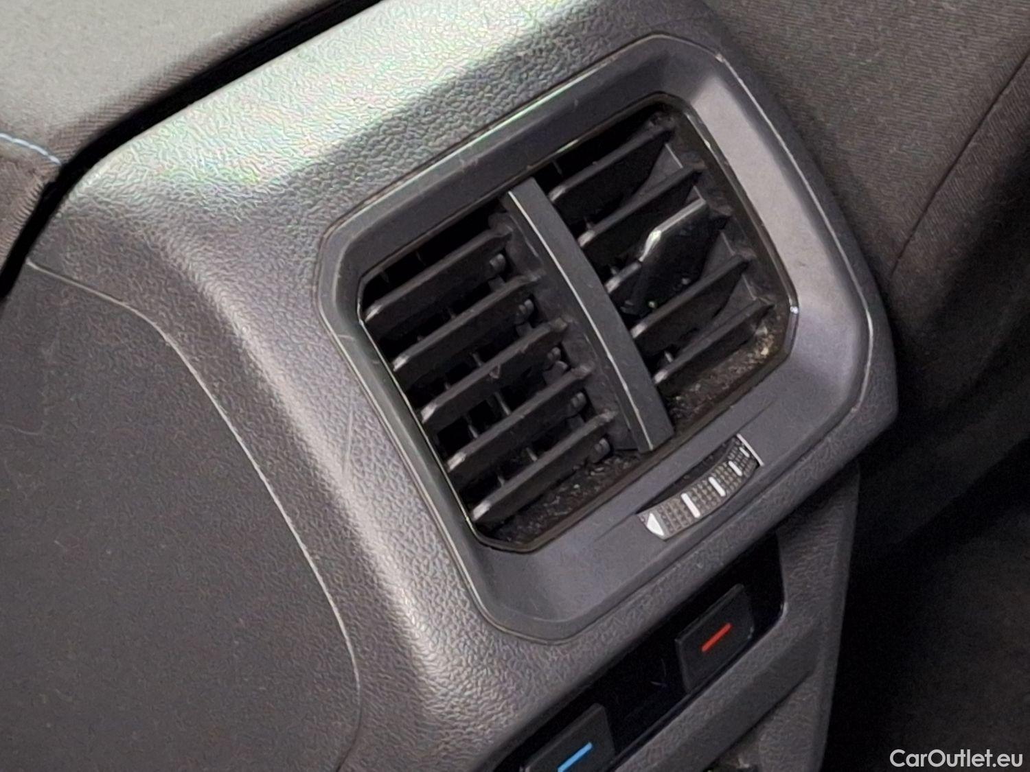  Volkswagen  Tiguan VW,  Allspace '17, Volkswagen  Allspace 1.5 TSI ACT DSG7 IQ.Dri 7pl #48