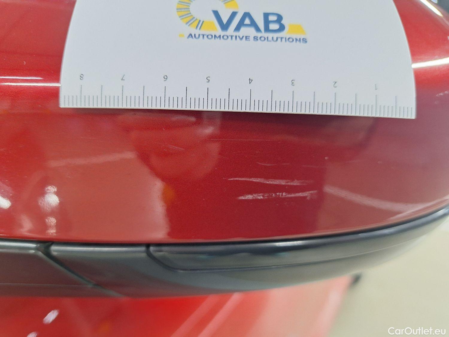  Jaguar  F-PACE Jaguar, , Jaguar  2.0D 132kW 4x4 Aut. Prestige 5d #44