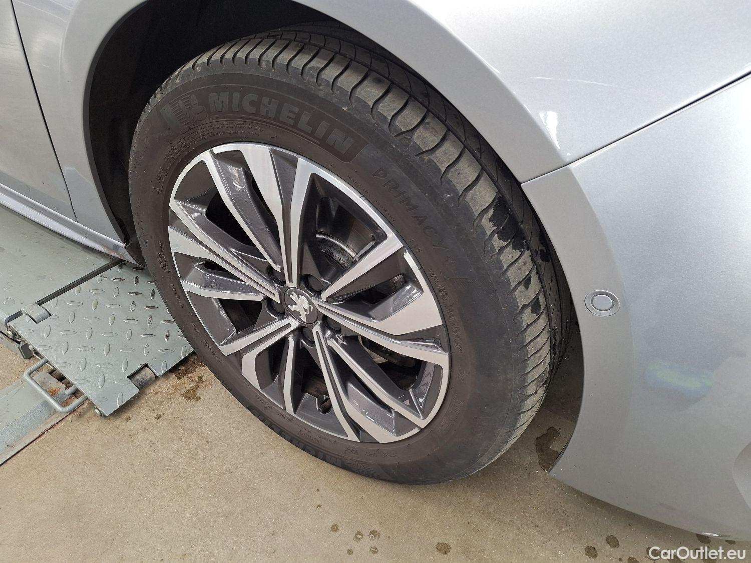  Peugeot  508 Peugeot,  '18, Peugeot  1.2 PureTech 130 S&S EAT8 Allure Pack  #31